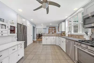 24 Mellen Street, Needham, MA 02494 - Photo 8