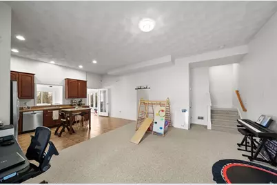 6 Fairlawn Avenue, Burlington, MA 01803 - Photo 8