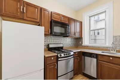 1673 Commonwealth Ave #3, Boston, MA 02135 - Photo 22