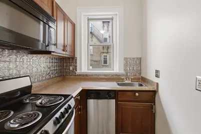 1673 Commonwealth Ave #3, Boston, MA 02135 - Photo 20