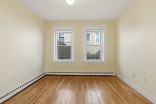 1673 Commonwealth Ave, Boston, MA 02135 - Photo 10