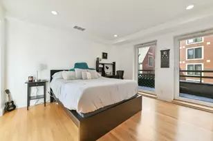 492 Beacon, Boston, MA 02115 - Photo 16