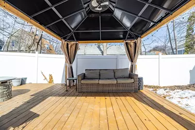 21 Porter St, Leominster, MA 01453 - Photo 32