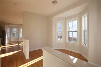 19 Lincoln Ave #19, Somerville, MA 02145 - Photo 4