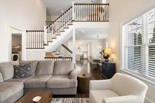 10 Tanglewood Dr, Framingham, MA 01701 - Photo 14