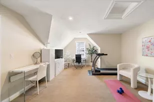 10 Tanglewood Dr, Framingham, MA 01701 - Photo 22