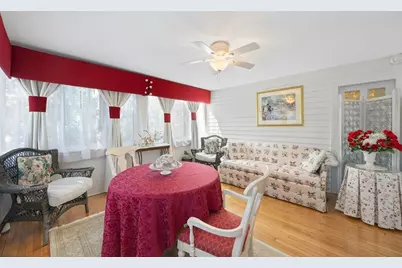 96 College St, South Hadley, MA 01075 - Photo 14