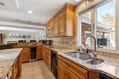 92 Prospect Street, Lunenburg, MA 01462 - Photo 10