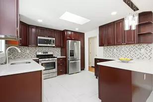 31 Spring Ln, Sharon, MA 02067 - Photo 10