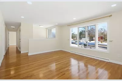 31 Spring Ln, Sharon, MA 02067 - Photo 6