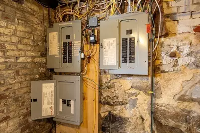 154 Oak St, Gardner, MA 01440 - Photo 36