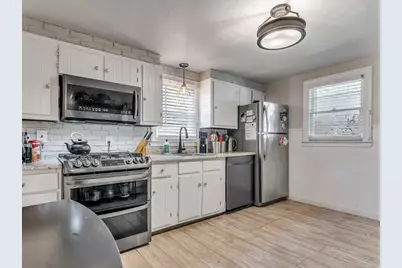 123 Lawrence Street, Methuen, MA 01844 - Photo 14