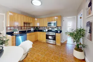 17 Jones St, Everett, MA 02149 - Photo 1