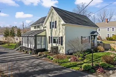 64 W Main St, Georgetown, MA 01833 - Photo 4