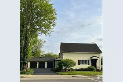 64 W Main St, Georgetown, MA 01833 - Photo 2