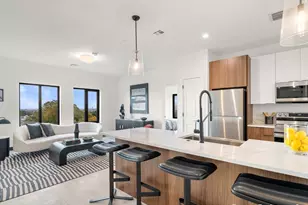 600 Broadway, Everett, MA 02149 - Photo 2