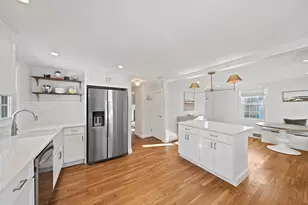 44 Shepard Rd, Braintree, MA 02184 - Photo 2