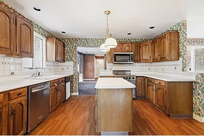 88 Patricia Dr, Milton, MA 02186 - Photo 12