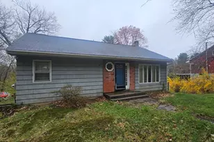 84 Stafford Holland Rd, Wales, MA 01081 - Photo 4