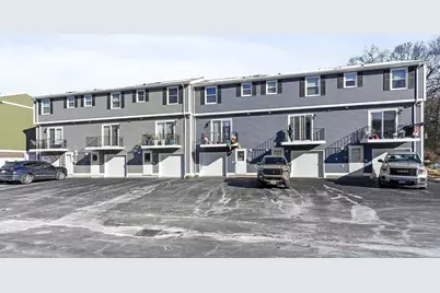 1215 Pawtucket Blvd #19, Lowell, MA 01854 - Photo 2