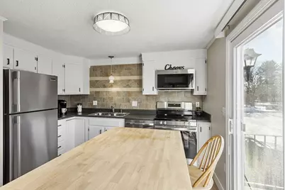 1215 Pawtucket Blvd #19, Lowell, MA 01854 - Photo 6