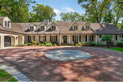 12 Winding River Cir, Wellesley, MA 02482 - Photo 2