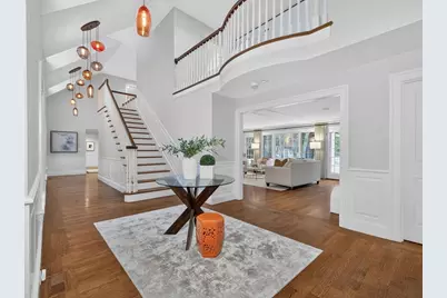 12 Winding River Cir, Wellesley, MA 02482 - Photo 4