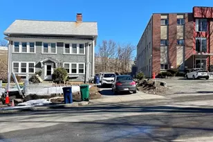 126 Charles St (Aub), Newton, MA 02466 - Photo 2