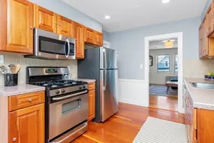 17 Hastings St, Boston, MA 02132 - Photo 6