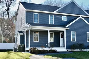 10 Oak Meadow Pl, Bridgewater, MA 02324 - Photo 1