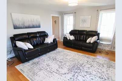 10 Oak Meadow Pl #10, Bridgewater, MA 02324 - Photo 8