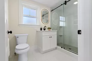 19 Laurel St, Saugus, MA 01906 - Photo 20