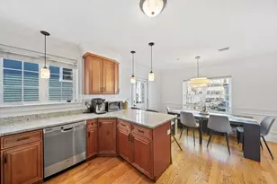 51 Branch St, Quincy, MA 02169 - Photo 6