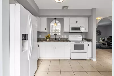 45 Irving Ave #45, Haverhill, MA 01832 - Photo 6