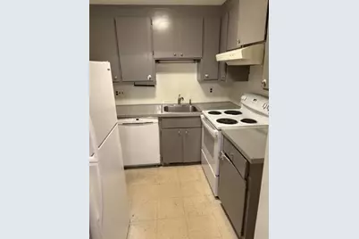 15 Cass Street #3, Boston, MA 02132 - Photo 4