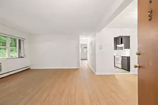 15 Cass St, Boston, MA 02132 - Photo 10