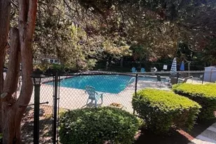 15 Cass St, Boston, MA 02132 - Photo 26