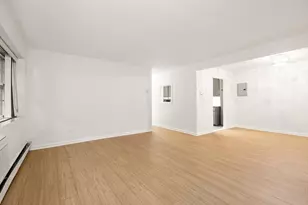 15 Cass St, Boston, MA 02132 - Photo 14