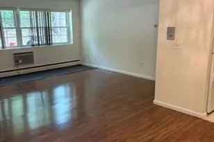 15 Cass St, Boston, MA 02132 - Photo 8