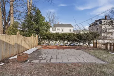 8 Winter St, Amesbury, MA 01913 - Photo 24