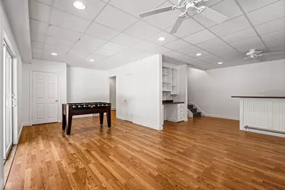 34 Shakespeare St, Tyngsborough, MA 01879 - Photo 32