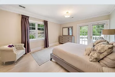 43 Bristol Rd, Wellesley, MA 02481 - Photo 32