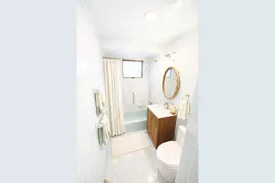 22 Heath St #1, Somerville, MA 02145 - Photo 4