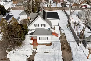 85 Division St, Brockton, MA 02301 - Photo 4