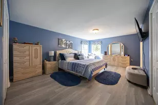 11 Edgeworth St, Billerica, MA 01821 - Photo 2