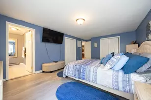 11 Edgeworth St, Billerica, MA 01821 - Photo 4