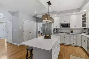 7 Grindstone Ct, Westborough, MA 01581 - Photo 12