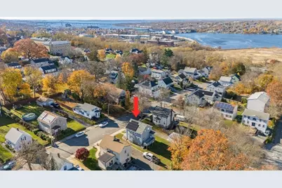 232 Mt Pleasant, Fall River, MA 02720 - Photo 4