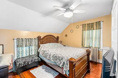 232 Mt Pleasant, Fall River, MA 02720 - Photo 16