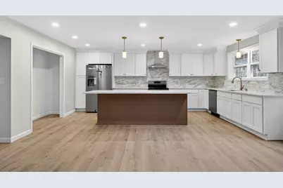 65 Ormonde Rd, Methuen, MA 01844 - Photo 2